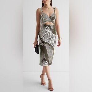 Express Sweetheart Neckline Cutout Midi Dress